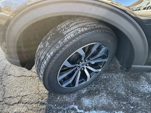 New 2026 Ford Explorer ST-Line image 10