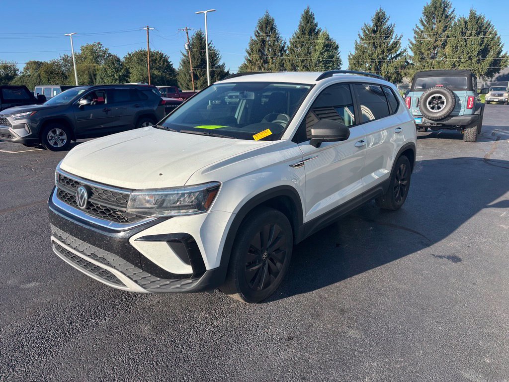 Used 2022 Volkswagen Taos S AWD/4WD image 2
