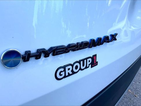 Certified 2026 Toyota Grand Highlander AWD Hybrid image 10