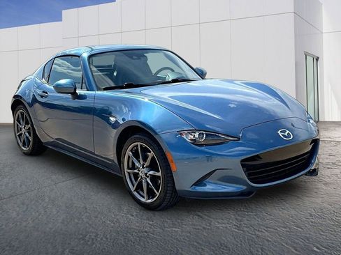 Used 2019 MAZDA MX-5 Miata RF Grand Touring RWD image 9