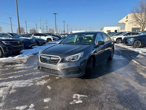 Used 2019 Subaru Legacy 2.5i w/ Alloy Wheel Package image 3