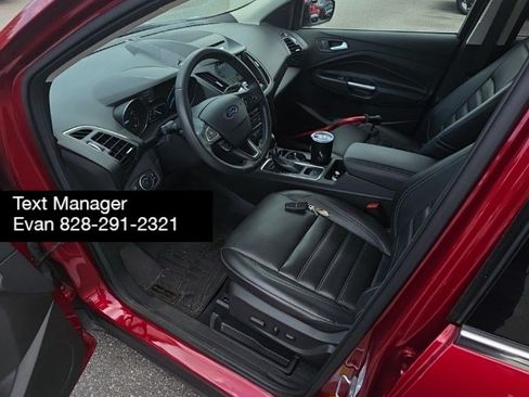 Used 2017 Ford Escape Titanium FWD image 5