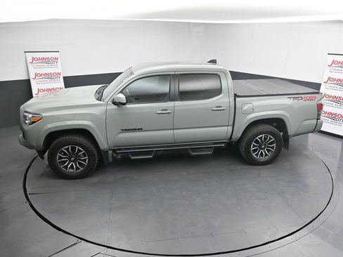 Used 2023 Toyota Tacoma TRD Sport image 13