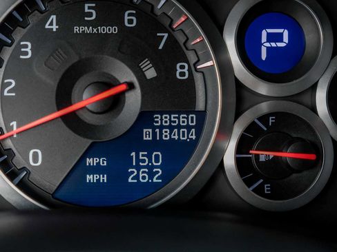 Used 2014 Nissan GT-R Track Edition image 18