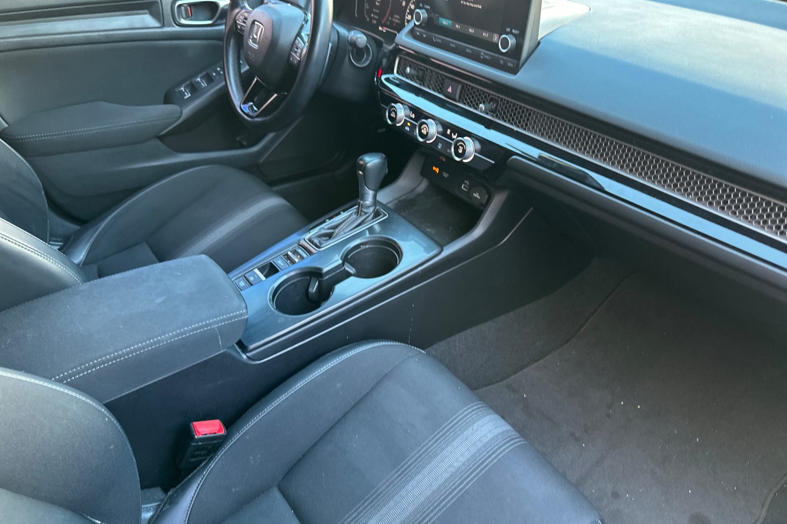 Used 2022 Honda Civic Sport image 18