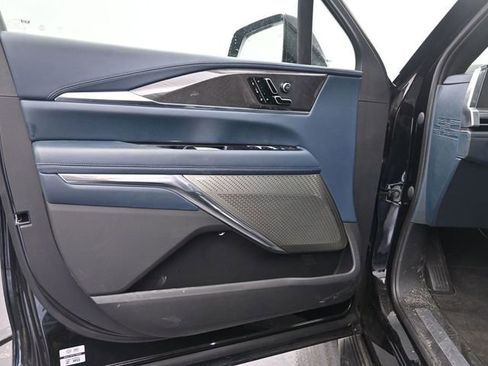 New 2025 Cadillac Escalade IQ Sport 2 image 15