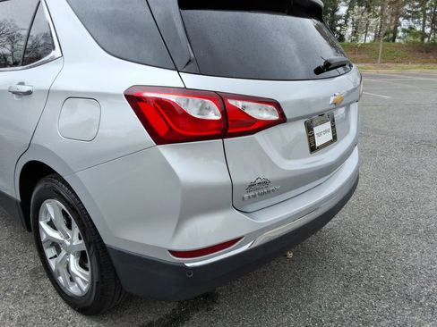 Used 2019 Chevrolet Equinox Premier image 13