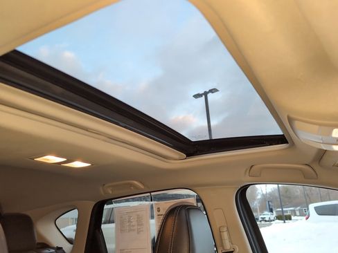 Certified 2025 MAZDA CX-5 AWD 2.5 S w/ Preferred Package image 8