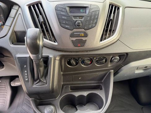 Used 2019 Ford Transit 250 148 Medium Roof RWD image 20