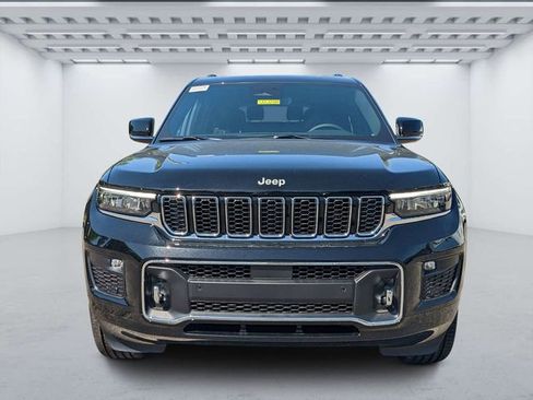 New 2025 Jeep Grand Cherokee L Overland w/ Trailer Tow Package AWD/4WD image 8