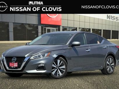 Used 2022 Nissan Altima 2.5 SV