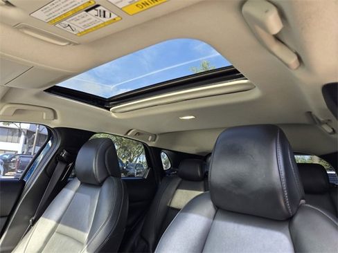 Used 2021 MAZDA CX-30 AWD 2.5 Turbo S image 19