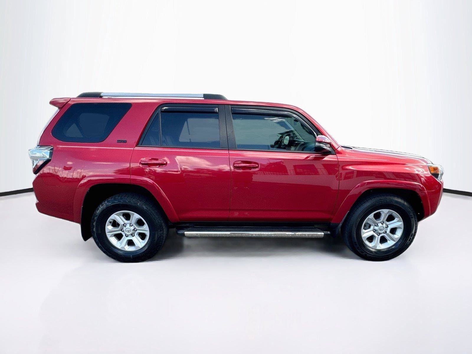 Used 2022 Toyota 4Runner SR5 Premium w/ Moonroof Package RWD image 6