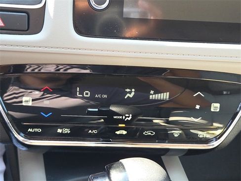 Used 2022 Honda HR-V EX image 22