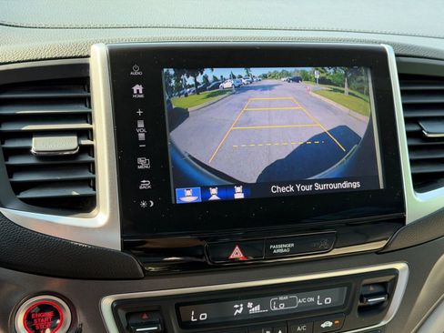 Used 2017 Honda Ridgeline RTL-T image 21