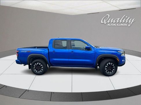 Used 2024 Nissan Frontier PRO-4X w/ Technology Package AWD/4WD image 3
