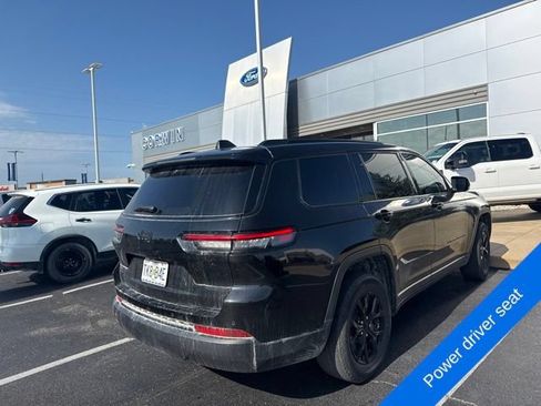 Used 2024 Jeep Grand Cherokee L Altitude AWD/4WD image 5