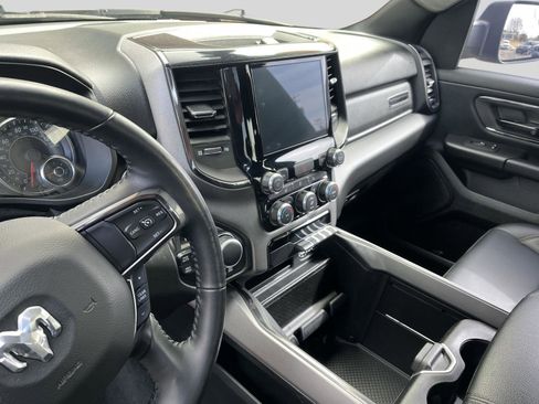 Used 2020 RAM 1500 Big Horn w/ Built-to-serve Edition image 17