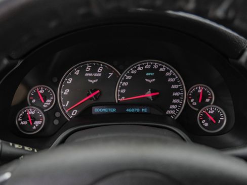 Used 2012 Chevrolet Corvette Coupe w/ 3LT Preferred Equipment Group image 19