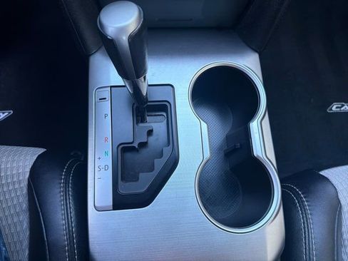 Used 2013 Toyota Camry SE image 20