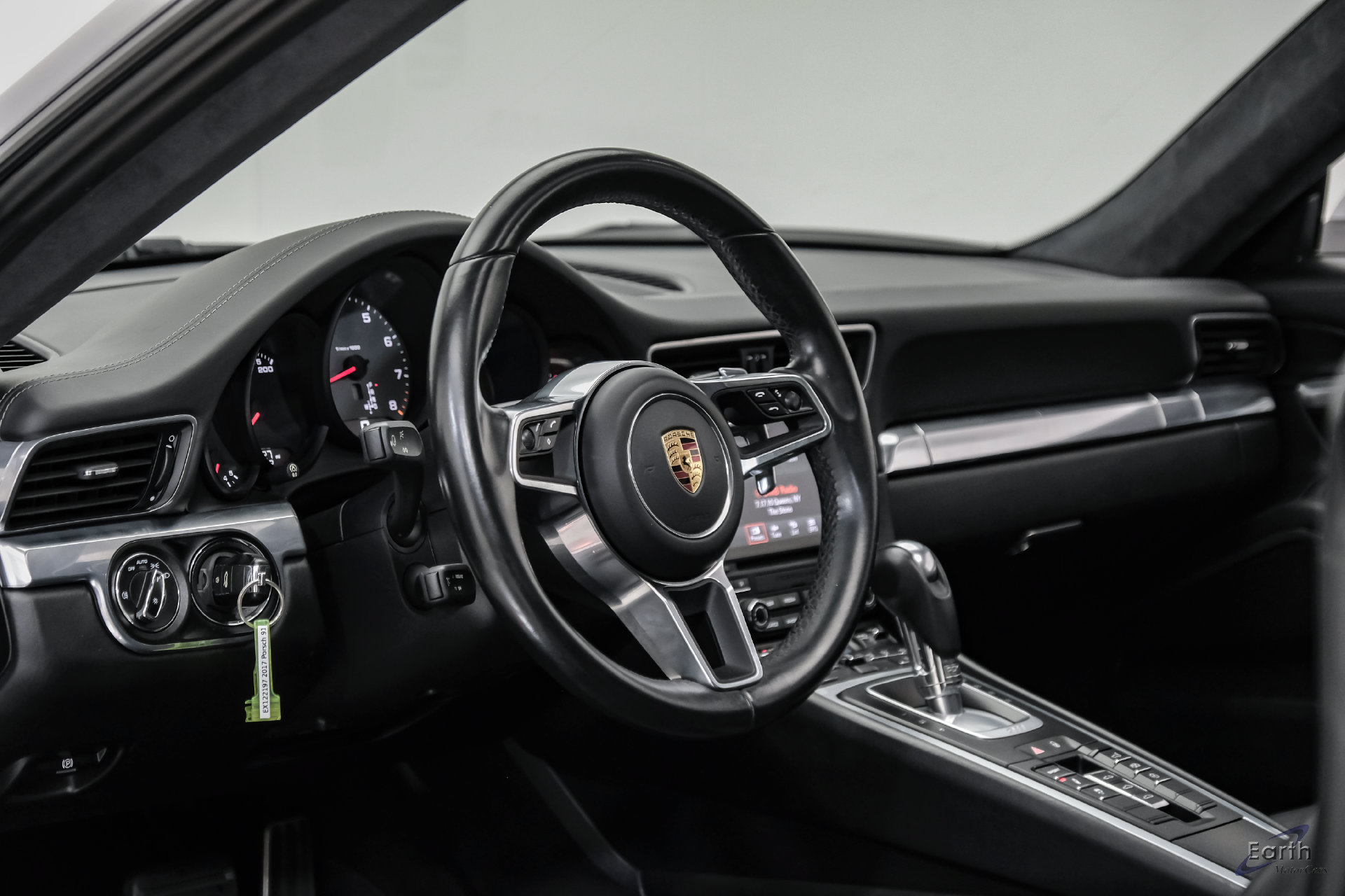 Used 2017 Porsche 911 Carrera S RWD image 39