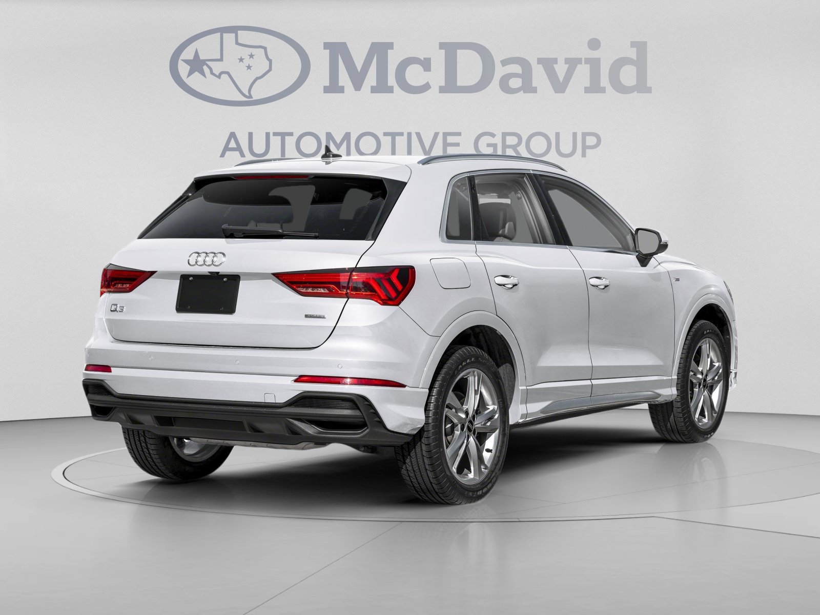 Used 2024 Audi Q3 2.0T Premium w/ Convenience Package AWD/4WD image 2