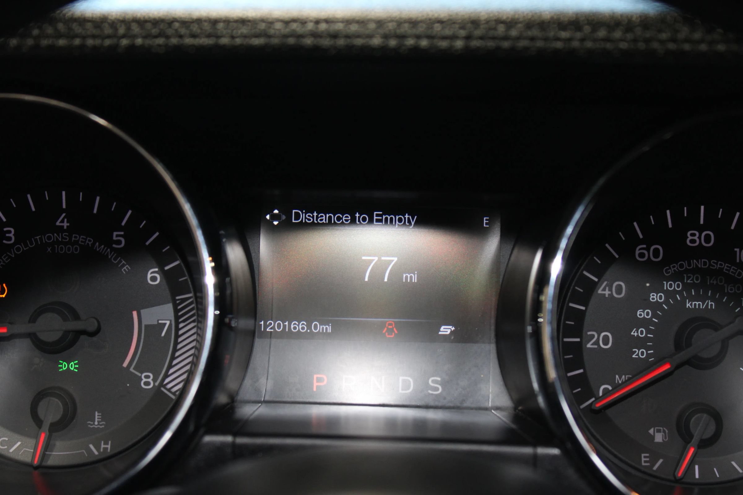 Used 2016 Ford Mustang Convertible RWD image 12