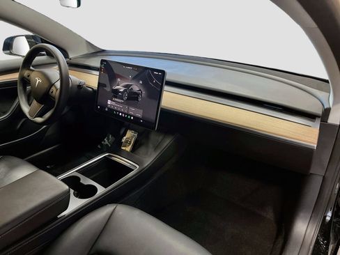 Used 2023 Tesla Model 3 Standard Range RWD image 27