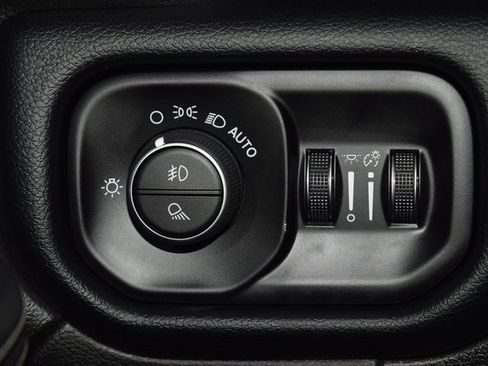 Used 2020 RAM 2500 Laramie image 37