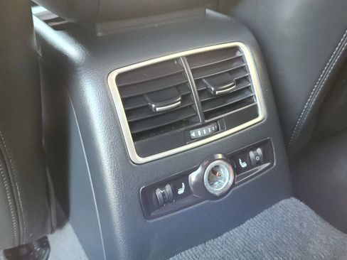 Used 2010 Audi S6 Prestige AWD/4WD image 24