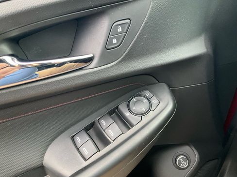 Used 2021 Chevrolet TrailBlazer RS w/ Sun and Liftgate Package image 18