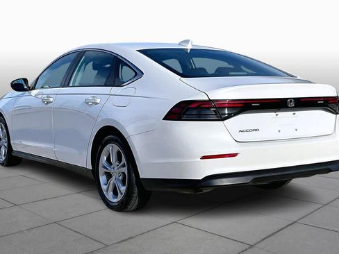 Used 2023 Honda Accord LX image 10