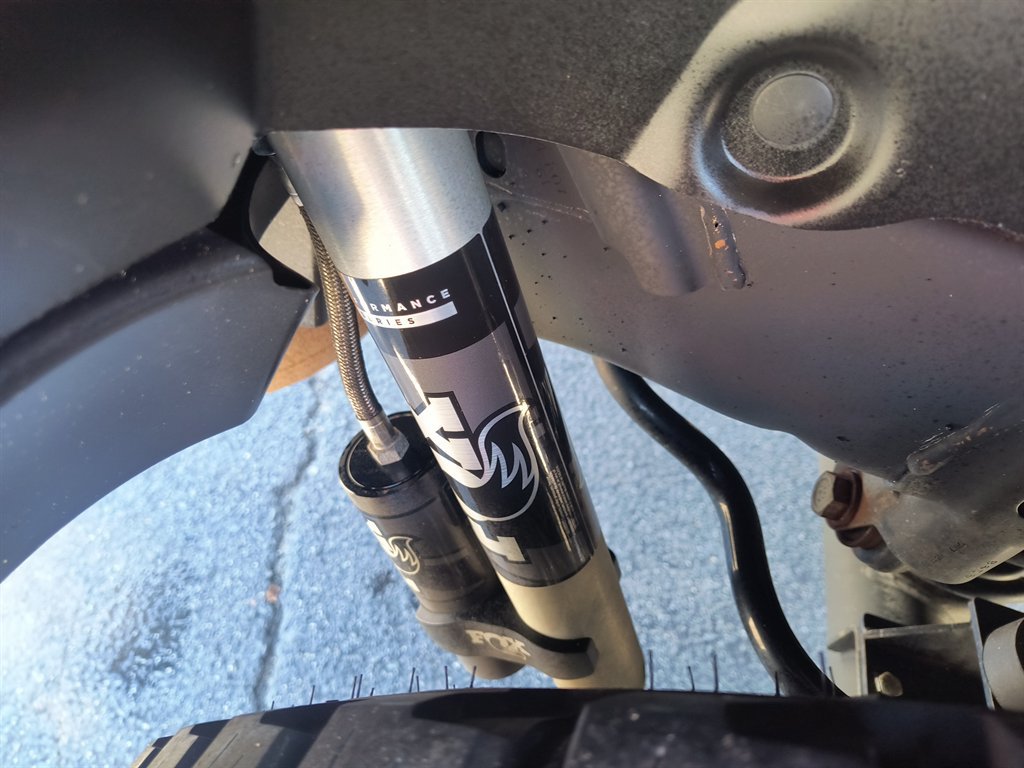 Used 2020 Jeep Wrangler Unlimited Sahara AWD/4WD image 16
