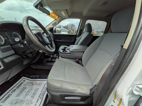 Used 2016 RAM 2500 Tradesman w/ Chrome Appearance Group AWD/4WD image 11