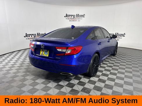 Used 2018 Honda Accord Sport image 7