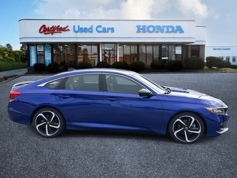 Used 2022 Honda Accord Sport image 6
