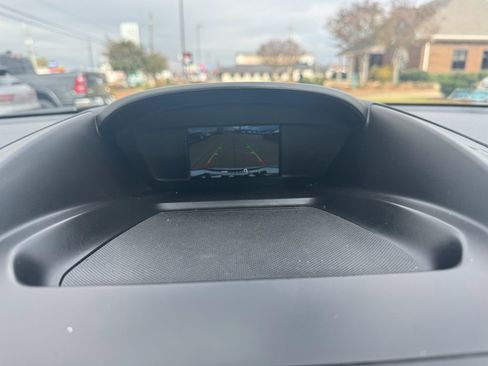 Used 2019 Ford Escape S image 24