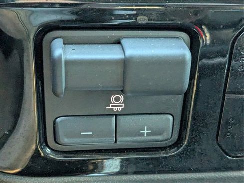 Used 2023 Chevrolet Silverado 1500 RST image 23