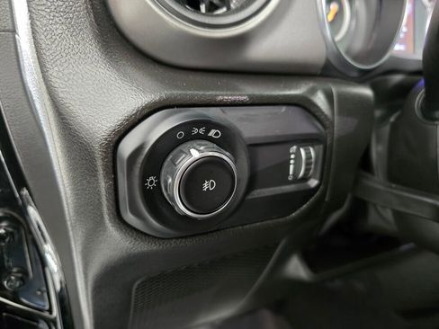 Used 2023 Jeep Wrangler Sport image 23