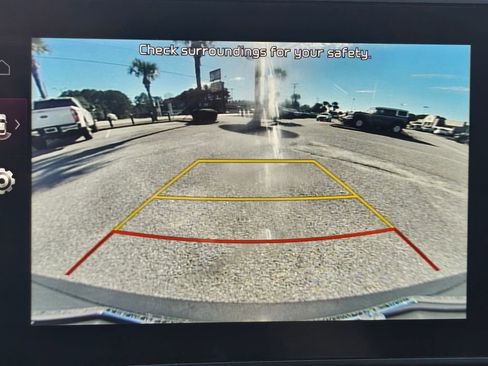 Used 2023 Kia Sportage EX image 16