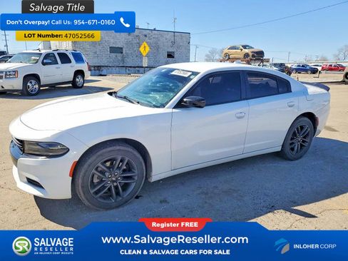 Used 2019 Dodge Charger SXT w/ Blacktop Package AWD/4WD image 1