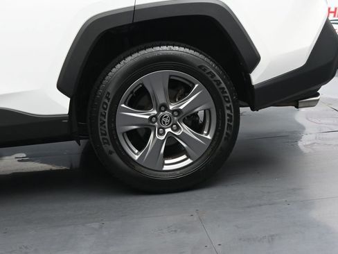 Used 2024 Toyota RAV4 XLE FWD image 13