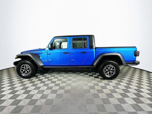 Certified 2025 Jeep Gladiator Rubicon w/ Convenience Group image 7