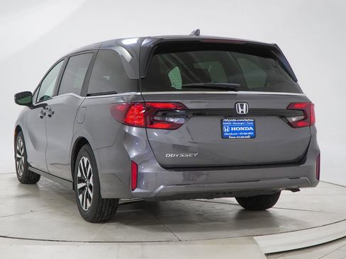 New 2026 Honda Odyssey EX-L image 8