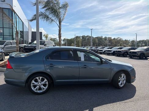 Used 2012 Ford Fusion SE image 8