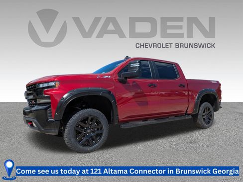 Used 2021 Chevrolet Silverado 1500 LT Trail Boss w/ Bed Protection Package AWD/4WD image 1