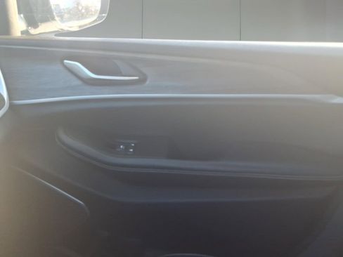 Used 2023 Jeep Grand Cherokee L Limited w/ Luxury Tech Group II image 24