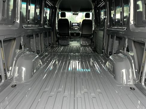 New 2026 Mercedes-Benz Sprinter 2500 image 15