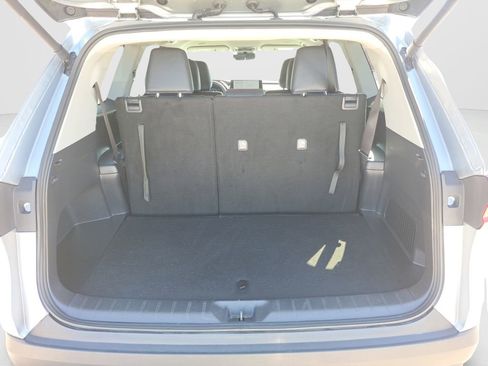 Used 2025 Toyota Grand Highlander AWD image 12