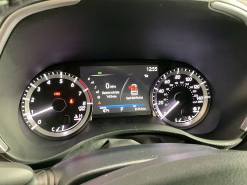 Used 2023 Toyota Highlander XLE image 14